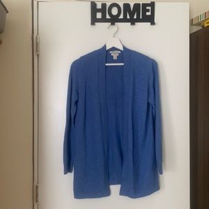 LL Bean long sleeve cardigan sweater in great condition